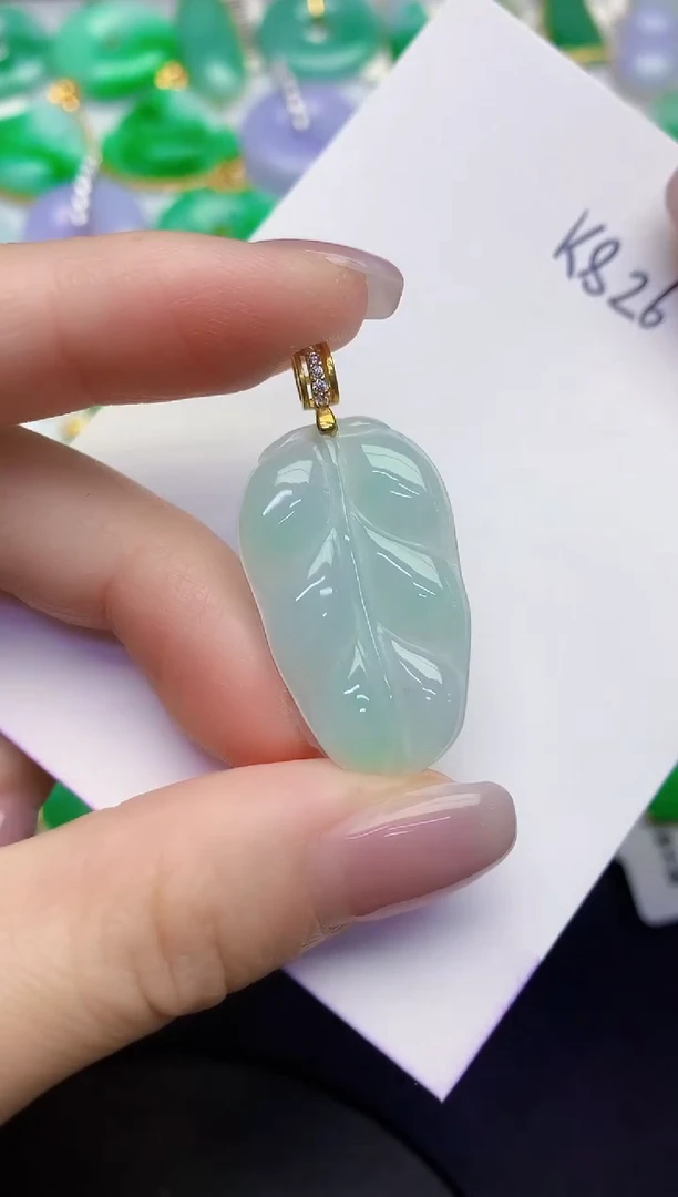 颈饰未镶嵌翡翠缅甸天然翡翠A货