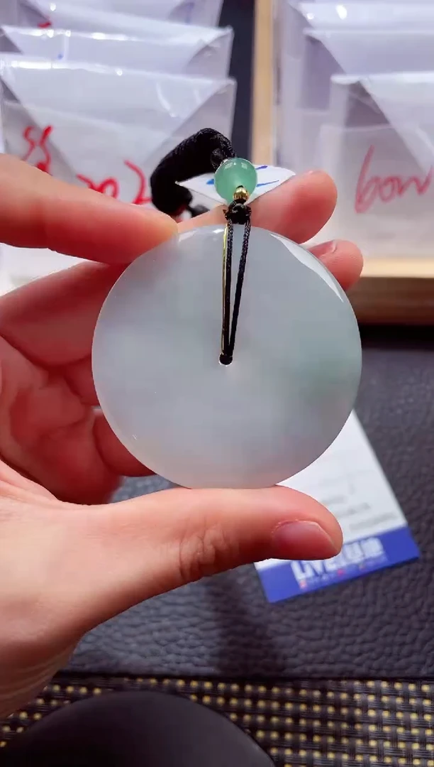 未镶嵌挂件翡翠20251218