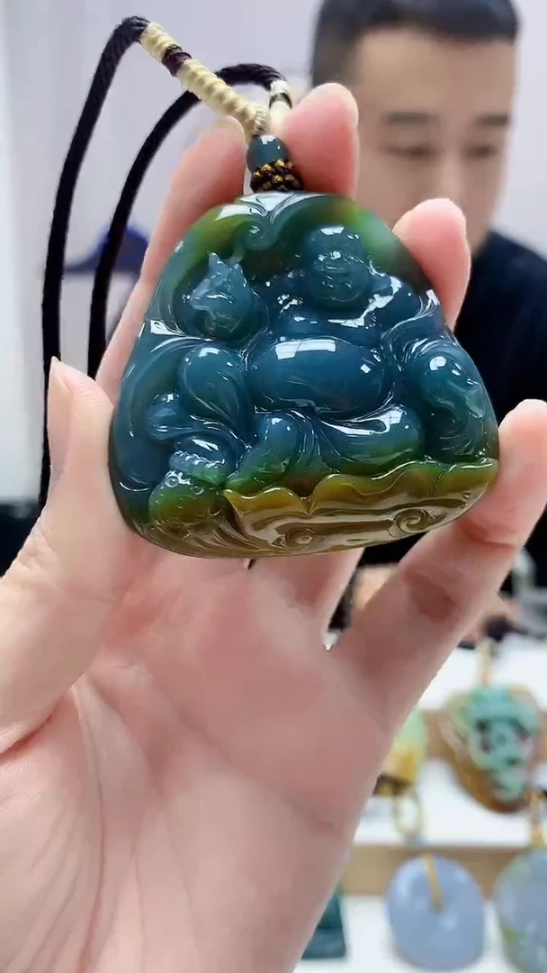 未镶嵌定制翡翠4898zm-毛货挂件佛公79