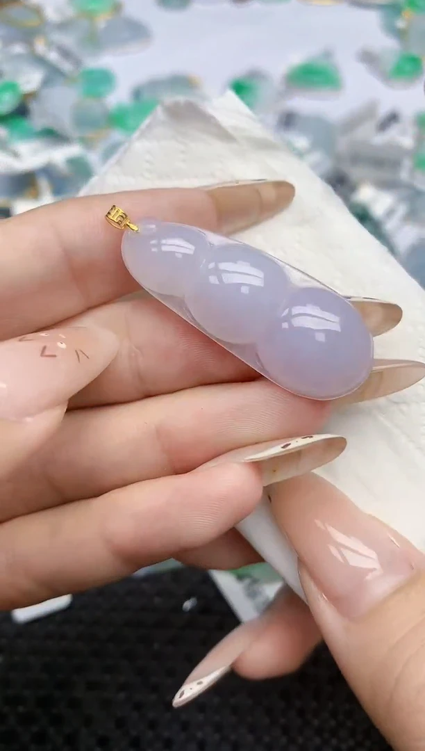 翡翠18K金镶嵌颈饰718   天然翡翠A货