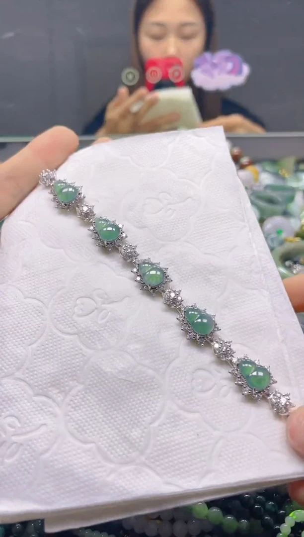 颈饰未镶嵌翡翠多样性择优发货