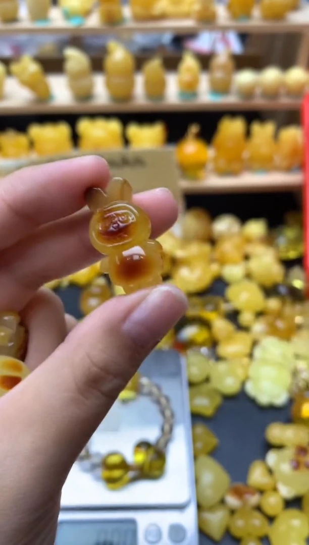 琥珀未镶嵌珠宝奇石073琥珀蜜蜡微瑕包括坑花粉杂裂冰花