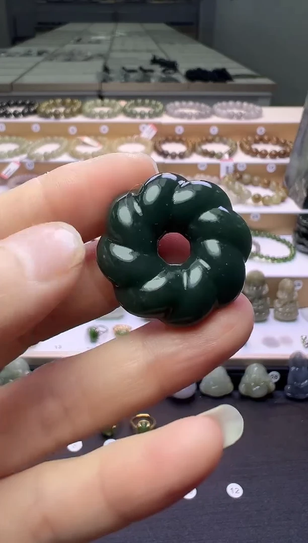 颈饰未镶嵌和田玉263号链接