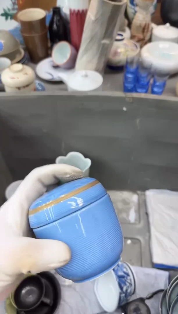 瓷片榴**返瓷器瓷器瓷器瓷器