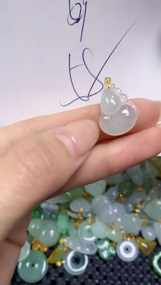 【闪购商品】翡翠颈饰18K金镶嵌天然缅甸A货翡翠