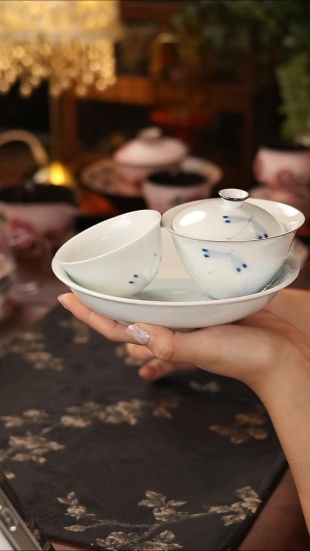 蜻蜓盖碗＋杯＋莲瓣壶承