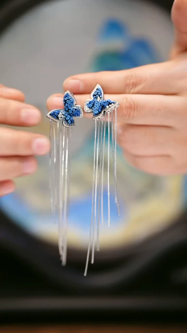 织绣17黔东南苗族刺绣