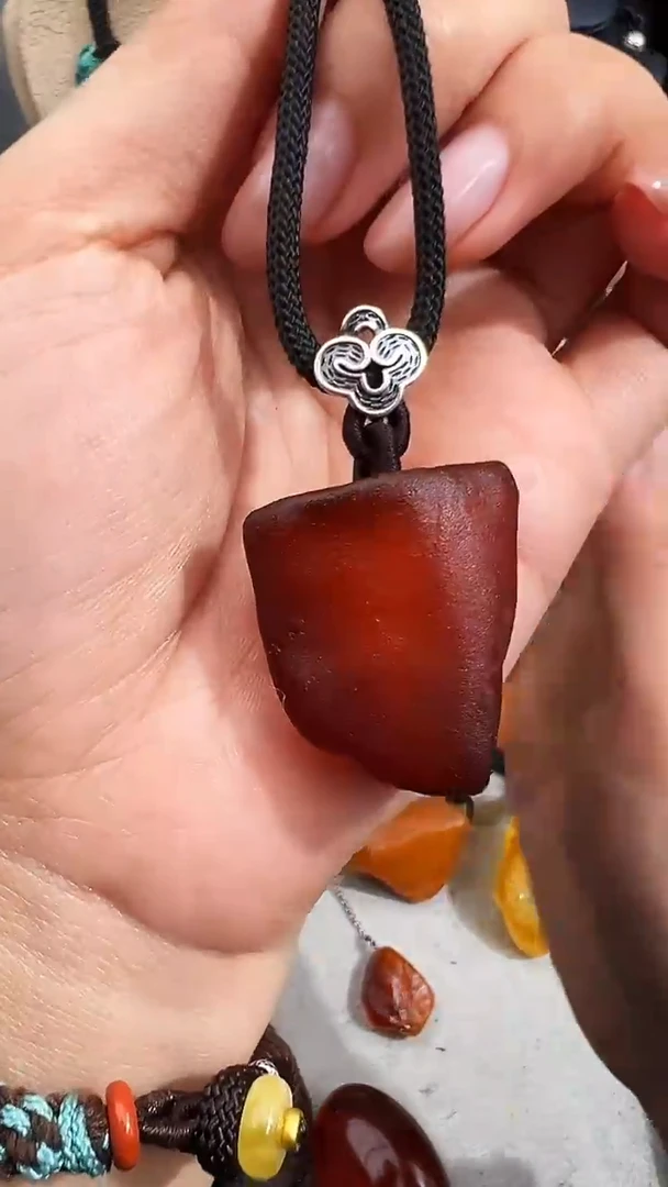 【闪购商品】蜜蜡裸石未镶嵌似玉