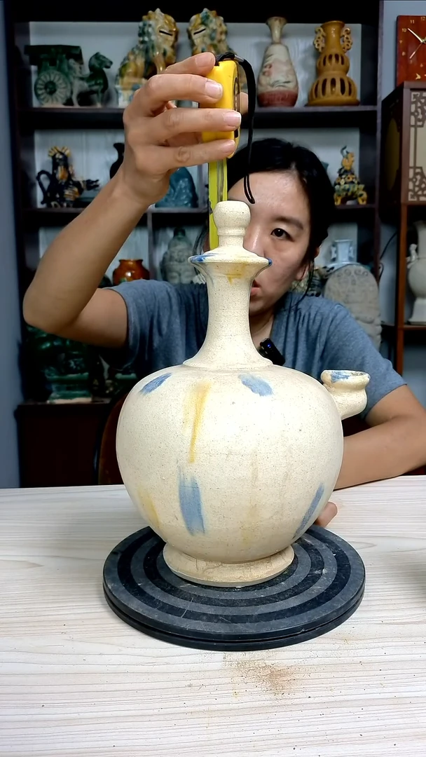 经典精美复古风格瓷器