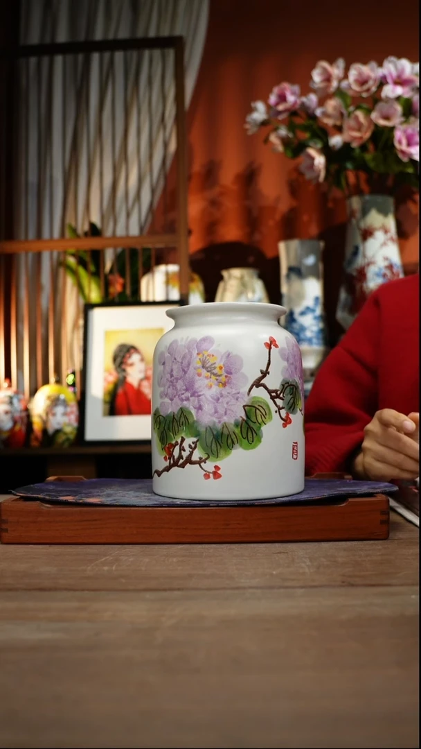 当代景德镇设计师釉下手绘陶瓷花瓶