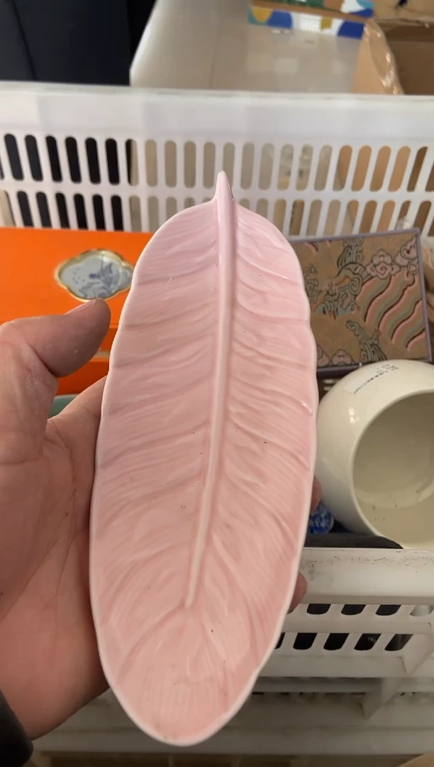 杯无运费险有瑕疵的摄影的产品有使用过的痕迹有点脏介意勿拍