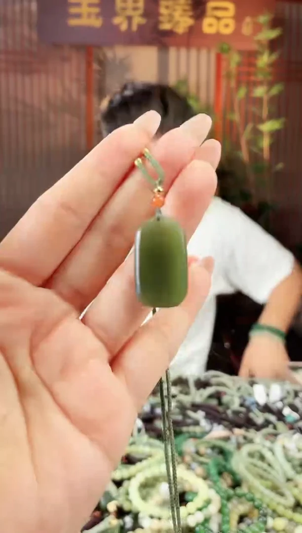 颈饰未镶嵌和田玉多样性发货拍一发一