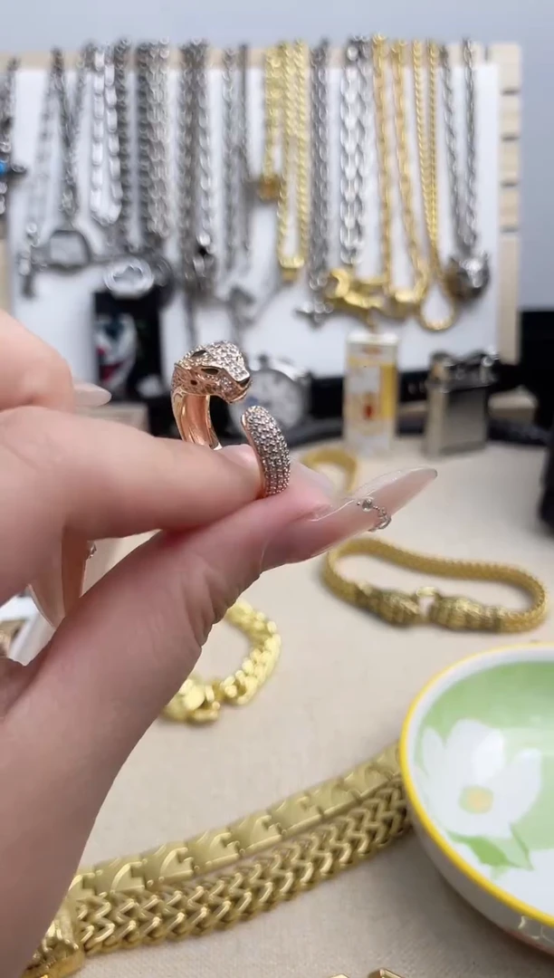 瓷片AAAAAAAAAAAAAAAA