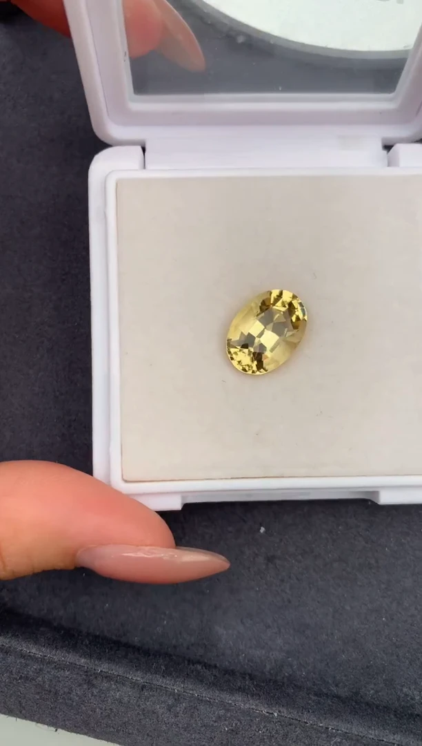 绿柱石裸石5.5ct绿柱石定制fc