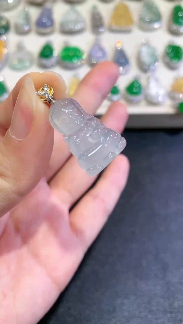 【闪购商品】翡翠颈饰18K金镶嵌B3