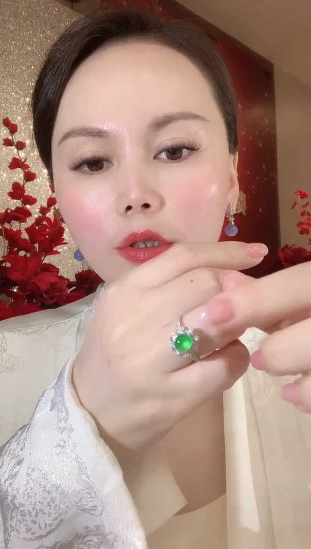 18K金镶嵌戒指翡翠C30