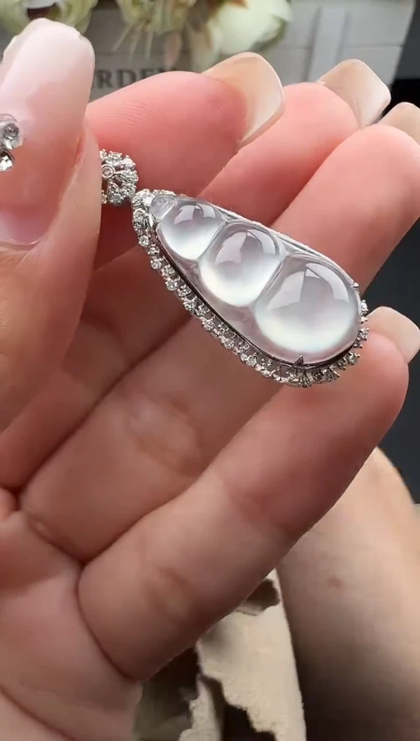 吊坠(不含链)18K金镶嵌翡翠勿拍