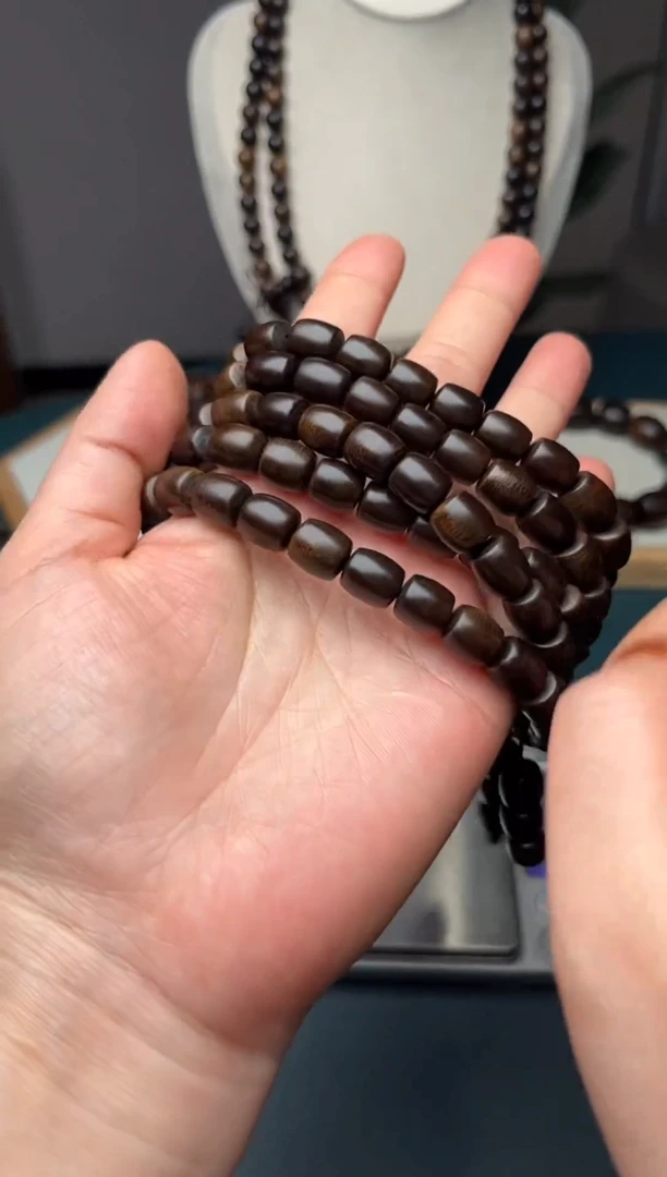 沉香沉香碎屑8mm越南芽庄白奇楠沉水