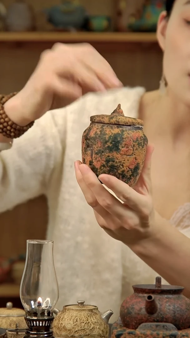 言野手作 岩矿茶叶罐