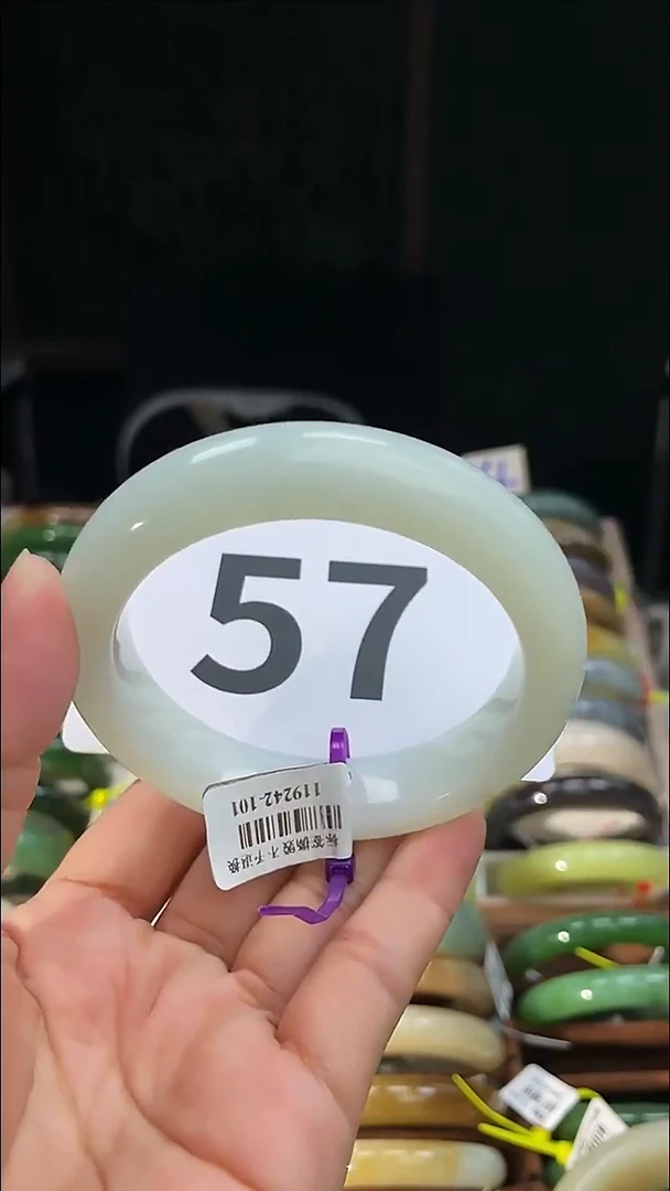 定制和田玉和田玉手镯