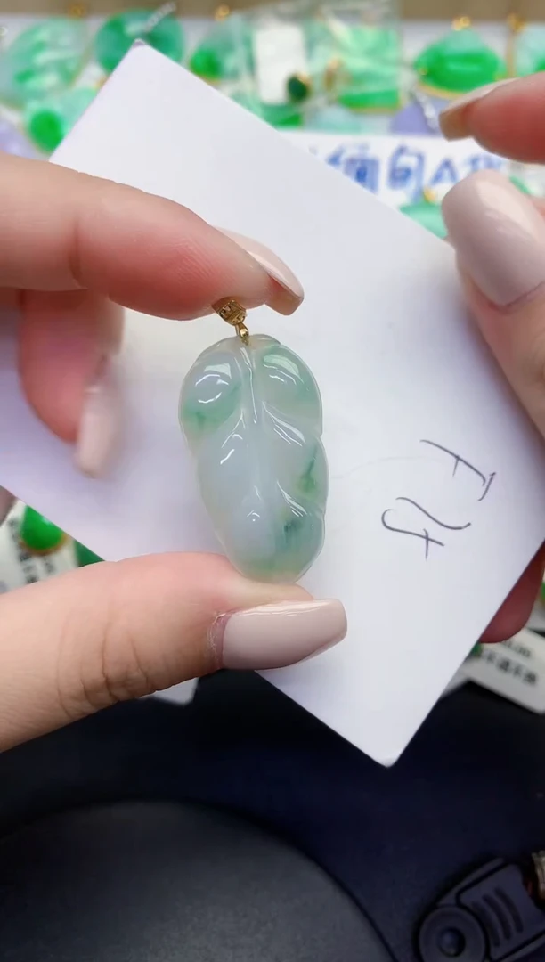 颈饰未镶嵌翡翠缅甸天然翡翠A货