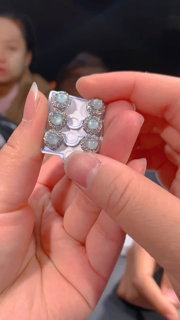 【闪购商品】定制翡翠未镶嵌2多样性发货（发其一）