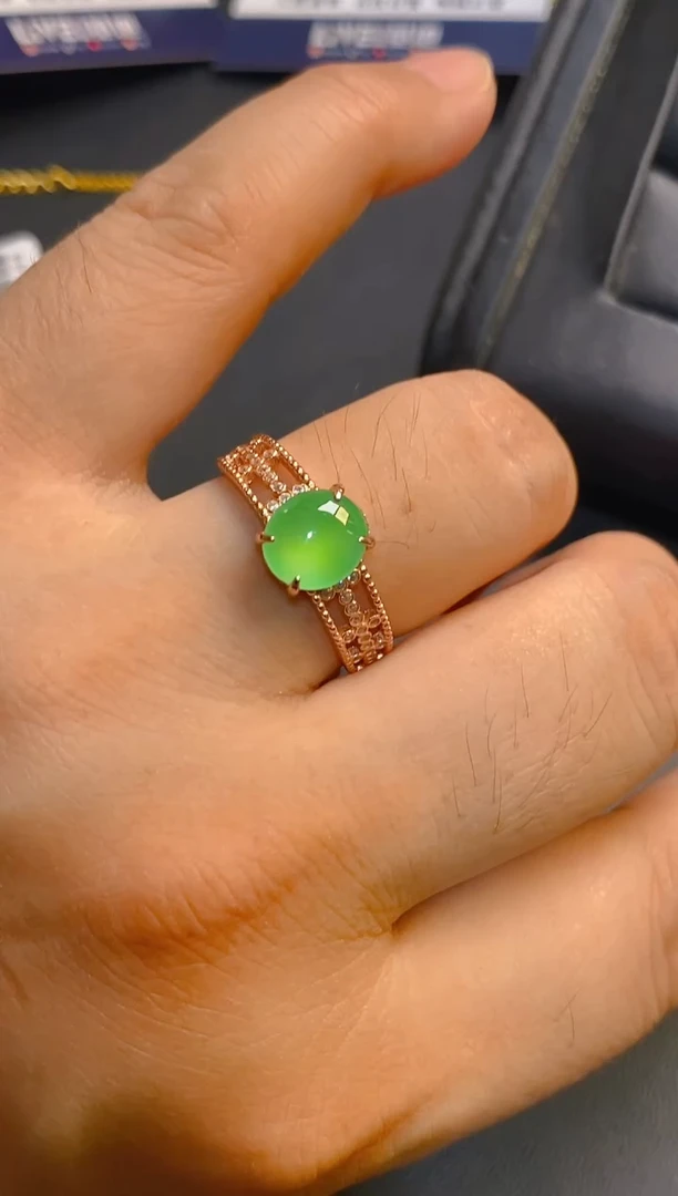 翡翠银S925镶嵌耳饰天然