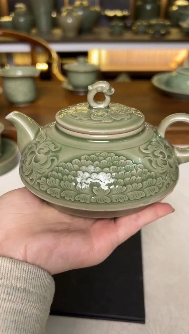 陶瓷耀州窑纯手工满釉花开富贵茶壶