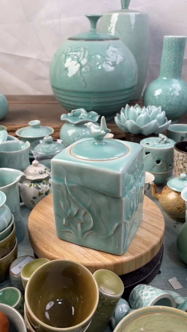 【闪购商品】特价福利 微瑕 慧仙青瓷