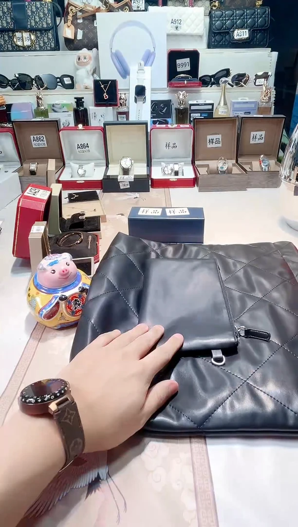 瓷片瓷器 库房到期 全部地板价@@1