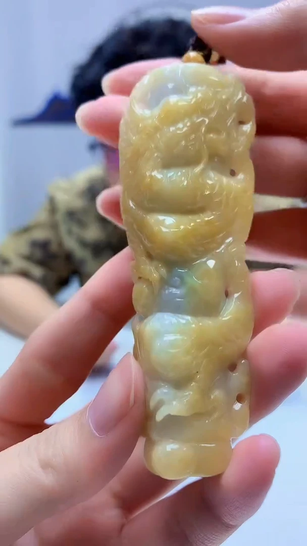 【闪购商品】定制翡翠未镶嵌4688zm-毛货挂件26