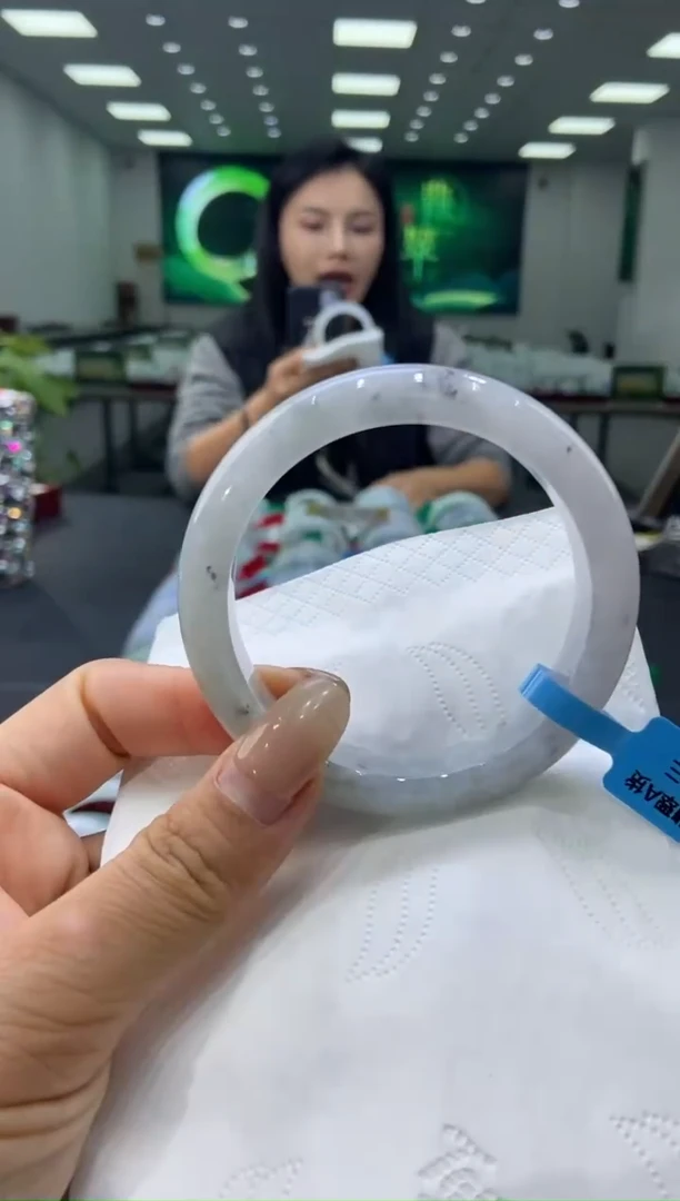 未镶嵌手镯翡翠00006702