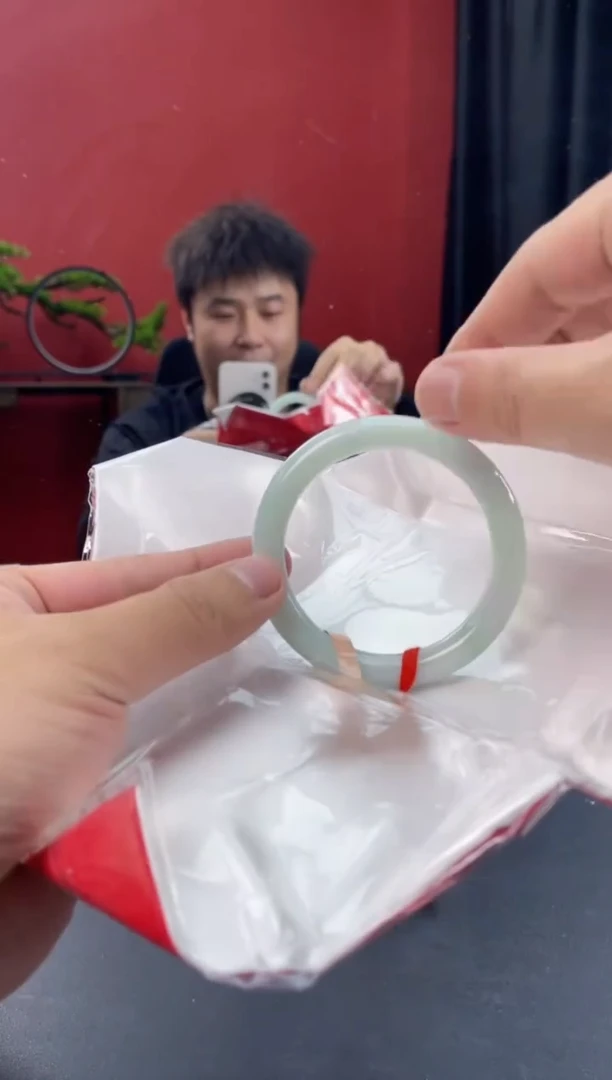 未镶嵌手镯翡翠26