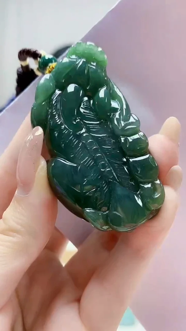 未镶嵌定制翡翠4898jw-毛货挂件36