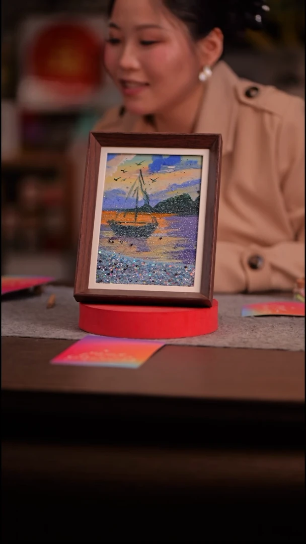 国画哈*瓜080- -8寸 流沙 手写-