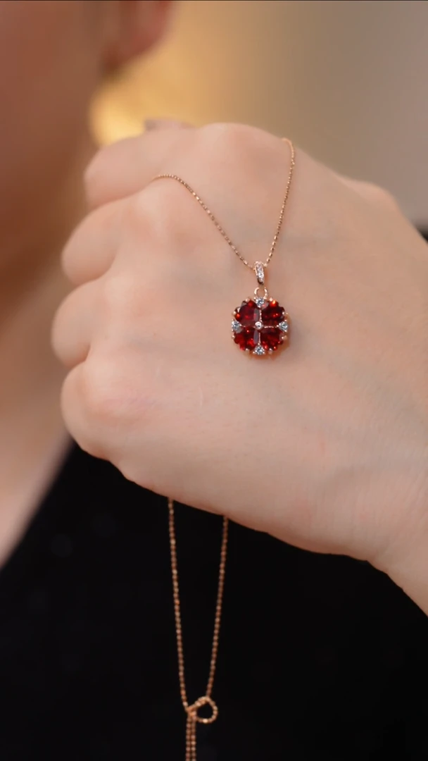 【玉峰珠宝丨安娜严选】石榴石吊坠S925银【N7850】多样性发一
