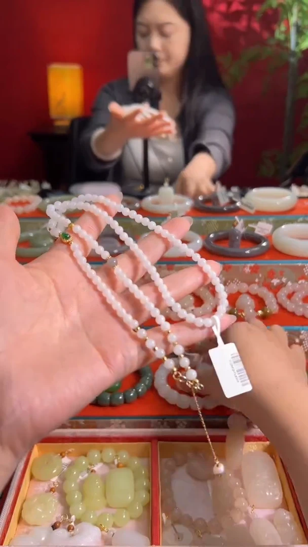 颈饰未镶嵌和田玉白玉设计款小米珠链