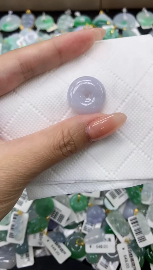颈饰未镶嵌翡翠11111111111