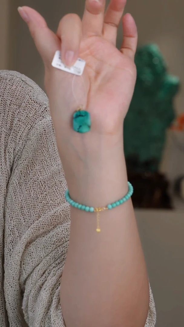 18K金镶嵌绿松石吊坠(赠链)1