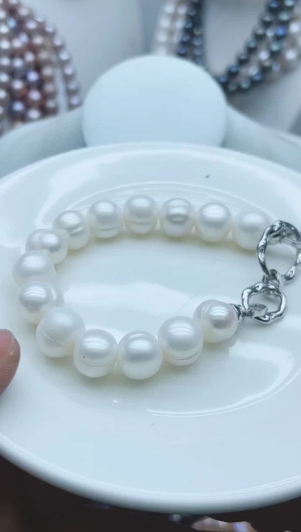 【闪购商品】淡水珍珠颈饰钛钢1