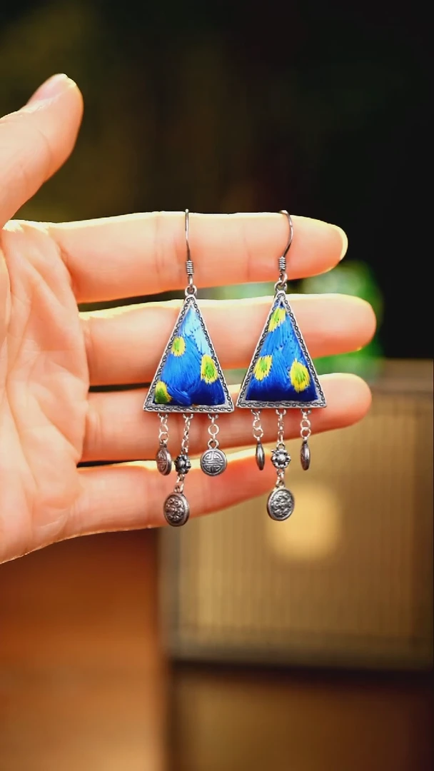 刺绣私人定制苗族手工A790