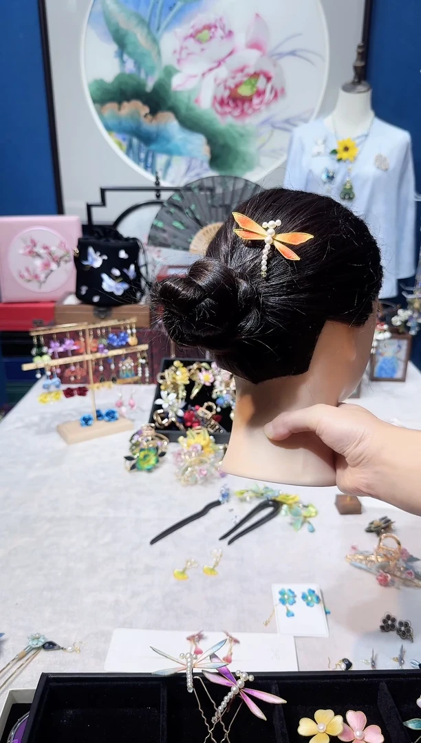 织绣国风美物非遗手工绒花U簪