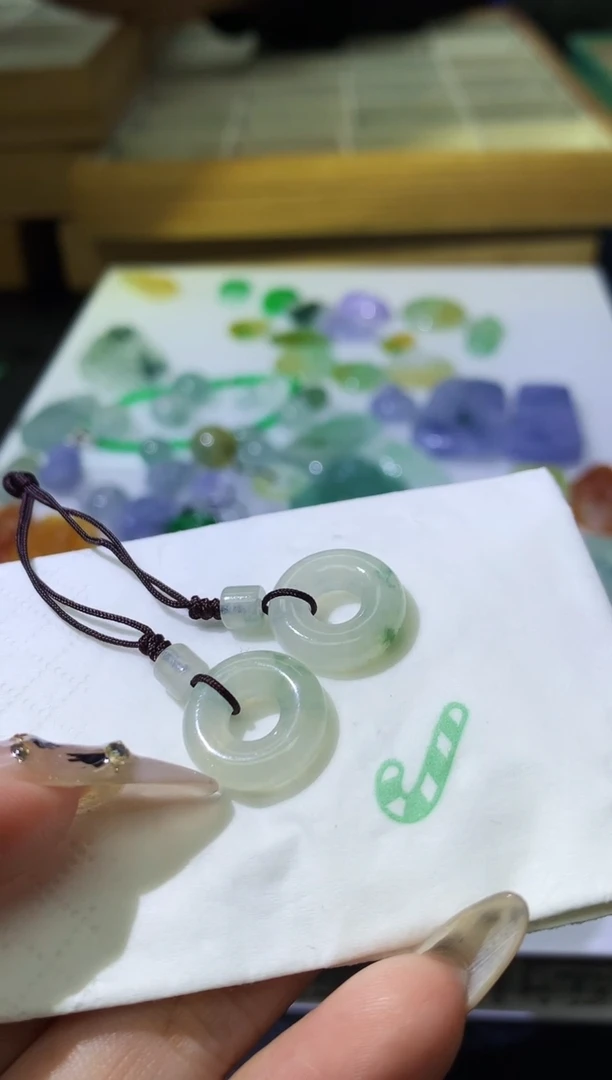 未镶嵌定制翡翠毛货  14.7-4.2