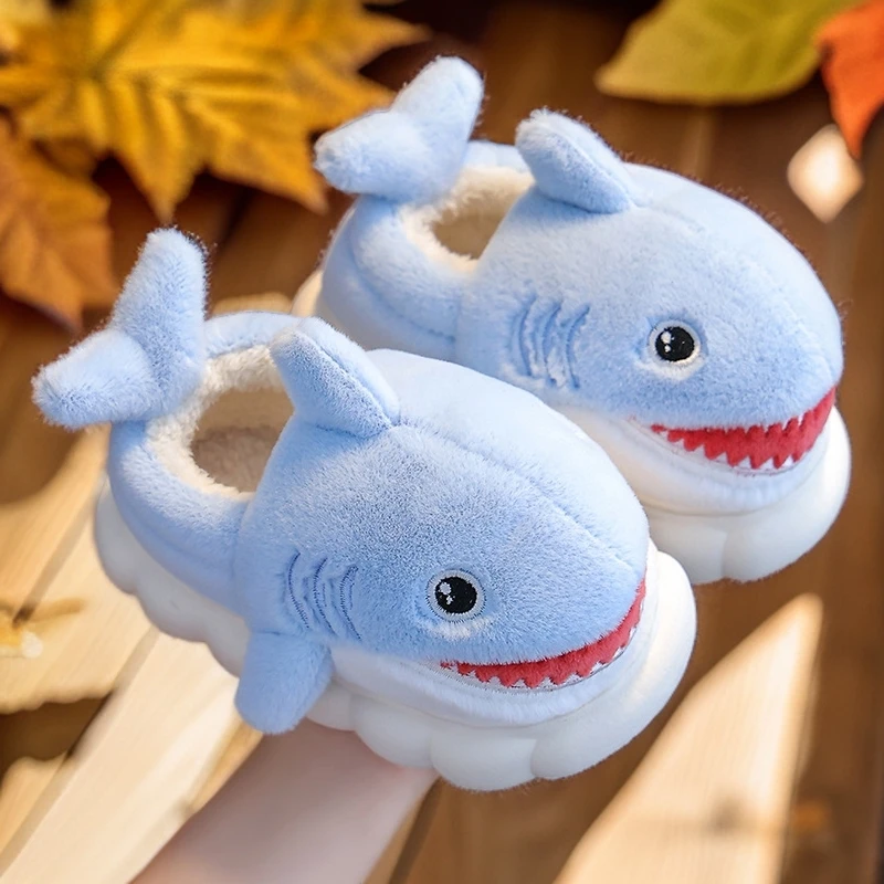 冬季儿童包跟棉鞋男女童保暖加绒包跟鲨鱼毛毛厚底亲子儿童棉拖鞋