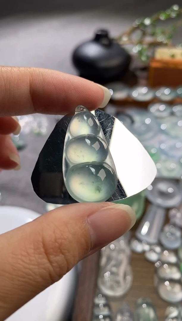 吊坠(不含链)未镶嵌翡翠福豆