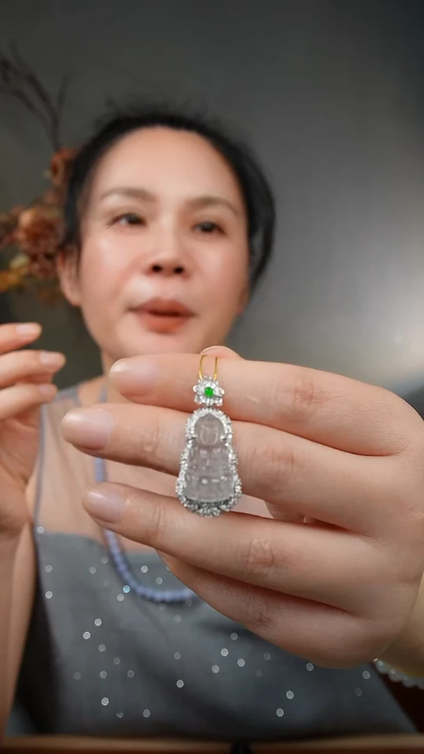 吊坠(不含链)18K金镶嵌翡翠天然缅甸翡翠吊坠