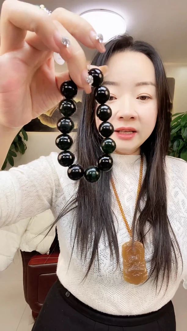 未镶嵌蛇纹石玉手串多样性随机发一瑕疵