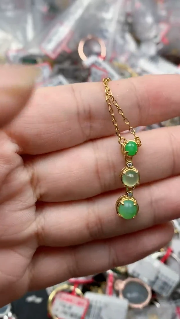 翡翠戒指银S925镶嵌缅甸天然翡翠