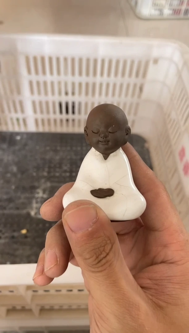 无运费险有瑕疵的摄影的产品有使用过的痕迹有点脏介意勿拍
