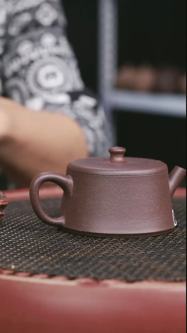 18号高砂老紫泥云柱180CC微微暇